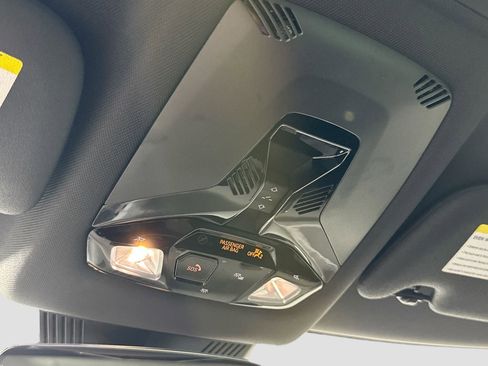 Certified 2025 MINI Cooper S image 21