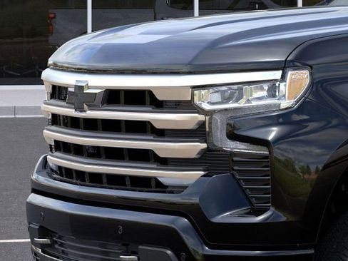 New 2026 Chevrolet Silverado 1500 High Country AWD/4WD image 13