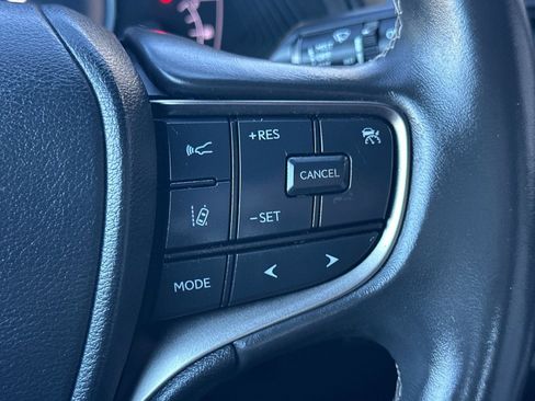 Used 2021 Lexus UX 250h image 27