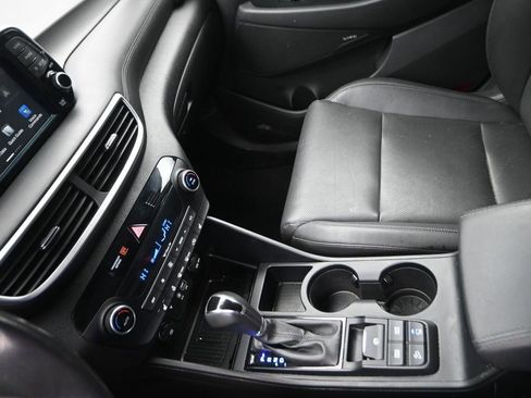Used 2021 Hyundai Tucson Limited image 20