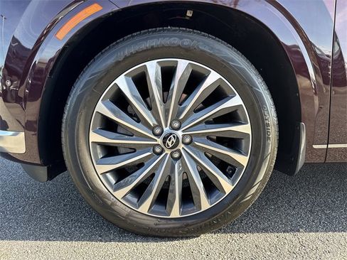 Certified 2024 Hyundai Palisade Calligraphy image 11