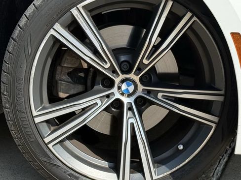 Used 2022 BMW 330i Sedan w/ Convenience Package RWD image 9