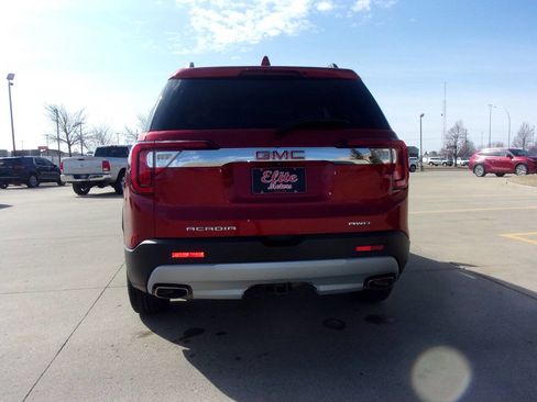 Used 2021 GMC Acadia SLT w/ Technology Package image 7