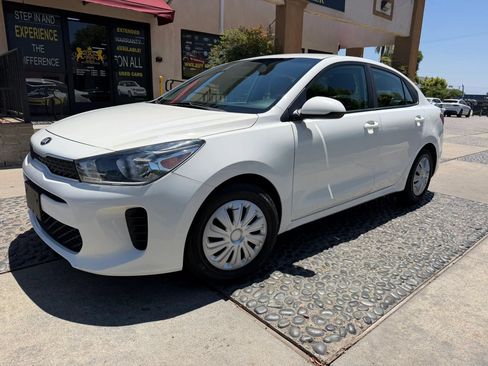 Used 2019 Kia Rio S FWD image 1
