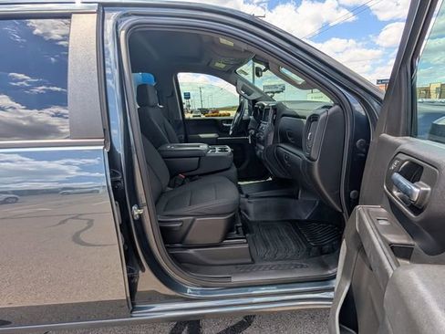Used 2020 Chevrolet Silverado 3500 W/T w/ Gooseneck/5TH Wheel Package AWD/4WD image 3