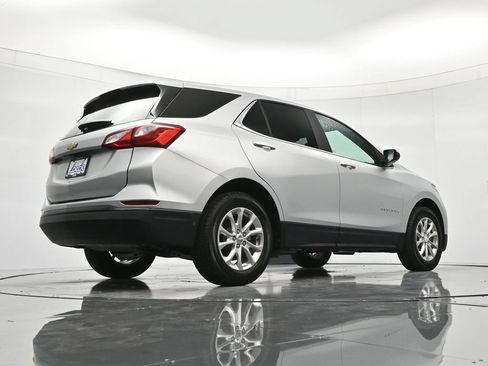 Used 2021 Chevrolet Equinox LT FWD image 39