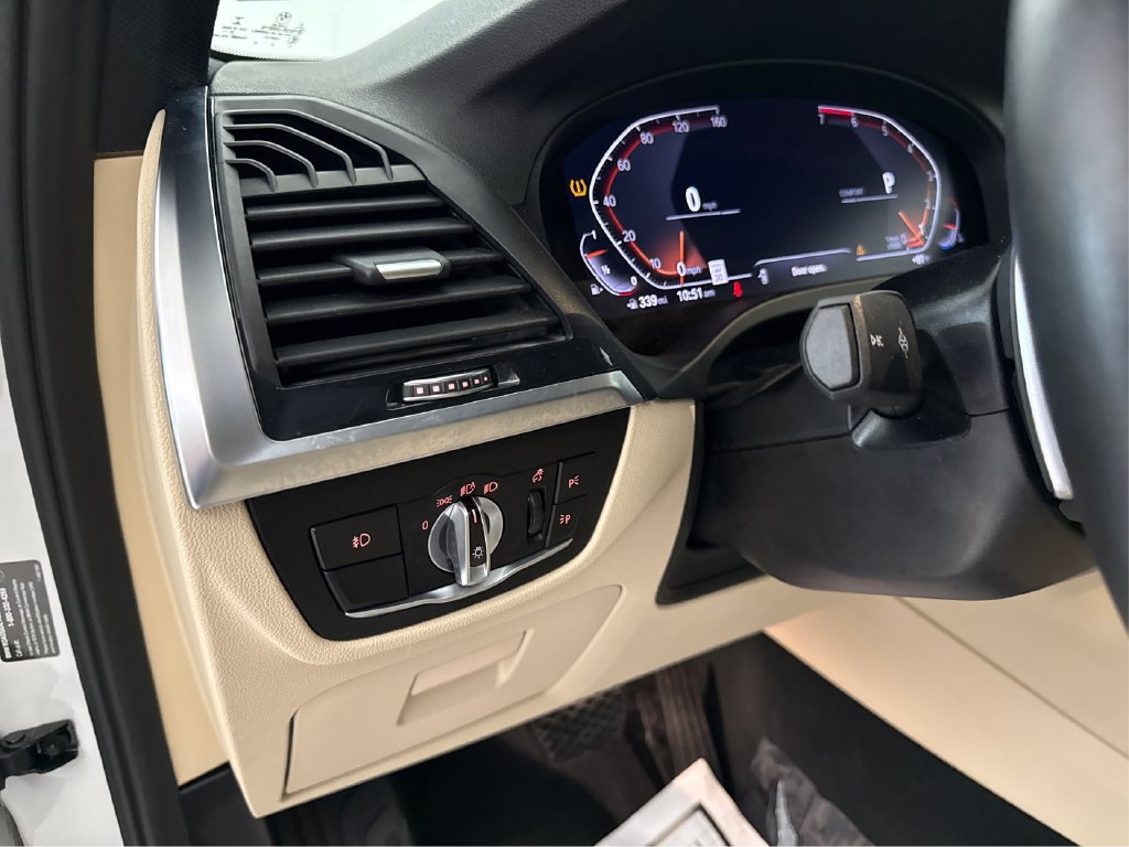 Used 2020 BMW X3 xDrive30i w/ Premium Package AWD/4WD image 18