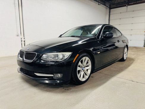 Used 2011 BMW 328i 328i Coupe 2D image 2