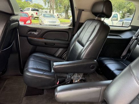 Used 2008 Chevrolet Tahoe LT w/ LT Preferred Equipment Group RWD image 10