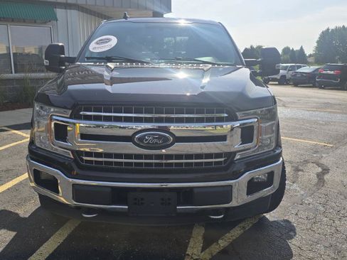 Used 2018 Ford F150 XLT w/ Equipment Group 302A Luxury AWD/4WD image 4