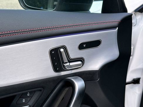 Used 2024 Mercedes-Benz CLA 35 AMG 4MATIC image 15