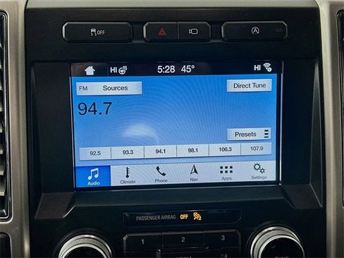 Used 2018 Ford F150 Platinum w/ Equipment Group 701A Luxury image 15