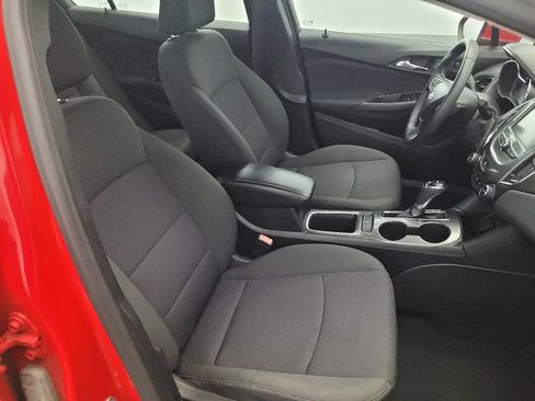 Used 2017 Chevrolet Cruze LT w/ Convenience Package FWD image 21
