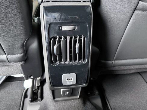 New 2026 Jeep Compass Latitude image 24