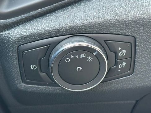 Used 2018 Ford EcoSport SES image 18