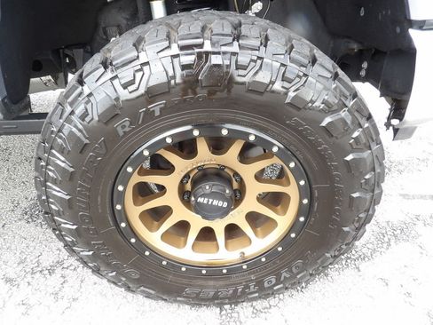 Used 2023 Ford F250 Platinum w/ Tremor Off-Road Package AWD/4WD image 61