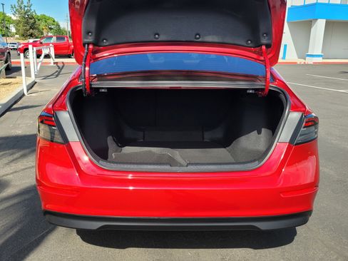 Used 2024 Honda Accord EX image 27