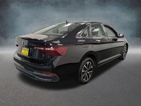 Used 2023 Volkswagen Jetta S FWD image 4