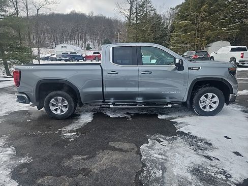 New 2026 GMC Sierra 1500 SLE w/ Preferred Package image 6