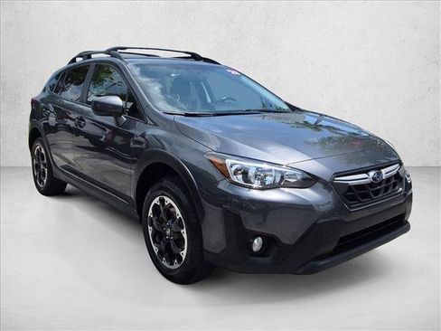 Used 2021 Subaru Crosstrek 2.0i Premium AWD/4WD image 3