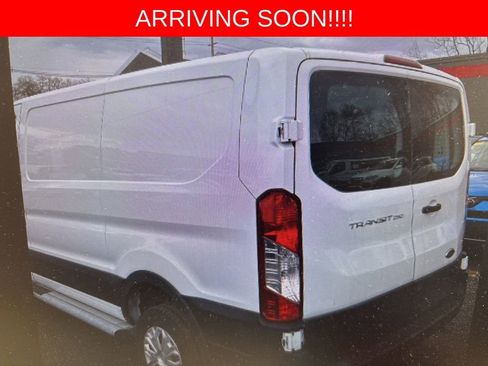 Used 2024 Ford Transit 250 Base w/ Exterior Upgrade Package image 47