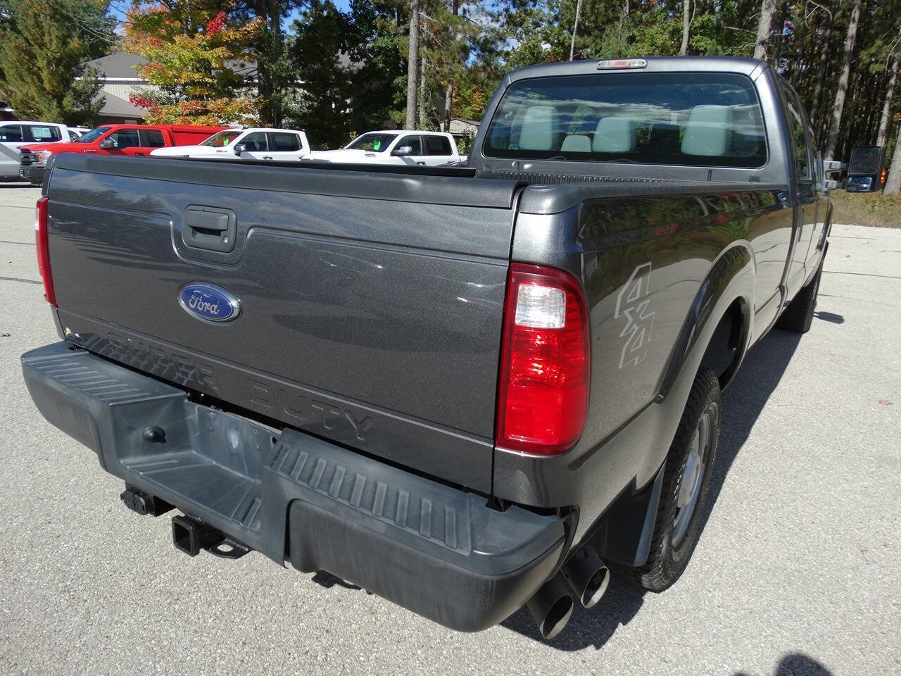 Used 2015 Ford F250 4x4 Crew Cab XL w/ Power Equipment Group image 8