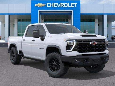 New 2026 Chevrolet Silverado 2500 ZR2 w/ ZR2 Bison Edition AWD/4WD image 7