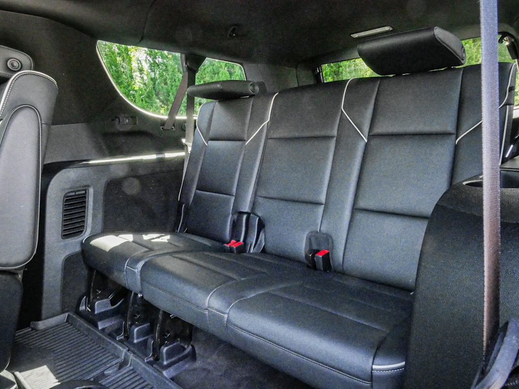 Used 2025 Cadillac Escalade ESV Sport w/ Touring Package AWD/4WD image 32