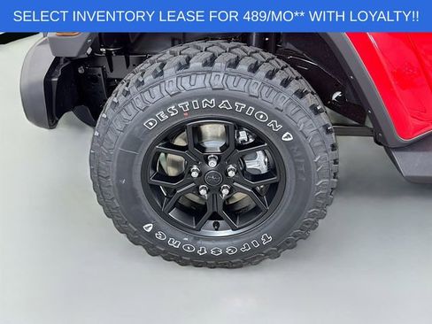 New 2025 Jeep Gladiator Sport image 30