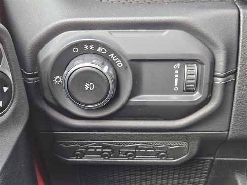 New 2025 Jeep Wrangler Unlimited Rubicon image 23