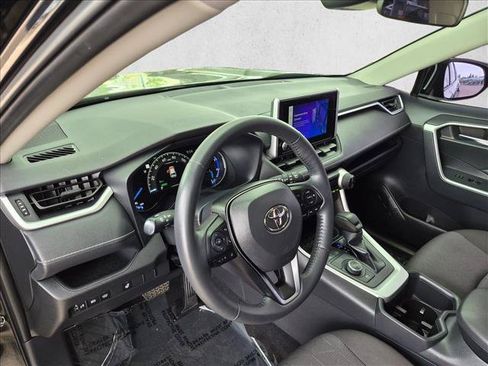 Used 2025 Toyota RAV4 XLE w/ Weather Package AWD/4WD image 14
