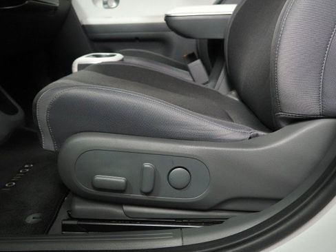 Used 2024 Hyundai Ioniq 5 SEL RWD image 59
