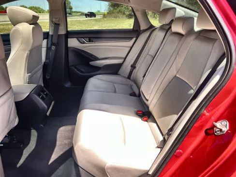 Used 2020 Honda Accord EX image 14