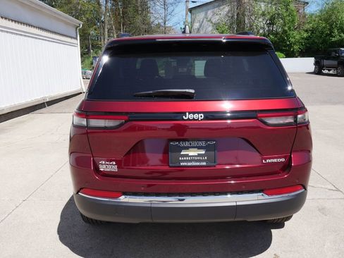 Used 2025 Jeep Grand Cherokee Laredo X w/ Luxury Tech Group I AWD/4WD image 6