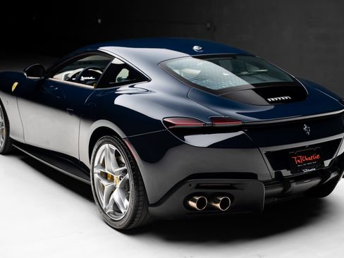 Used 2023 Ferrari Roma RWD image 25
