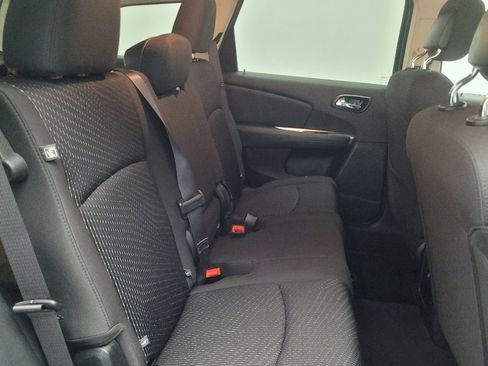Used 2018 Dodge Journey SXT w/ Connectivity Group image 19