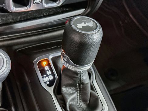 Used 2022 Jeep Wrangler Unlimited Sport AWD/4WD image 24