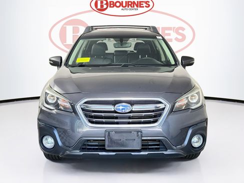 Used 2019 Subaru Outback 3.6R Limited AWD/4WD image 6