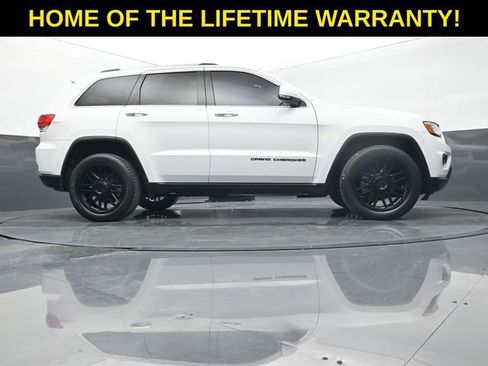 Used 2015 Jeep Grand Cherokee Limited w/ Luxury Group II image 57