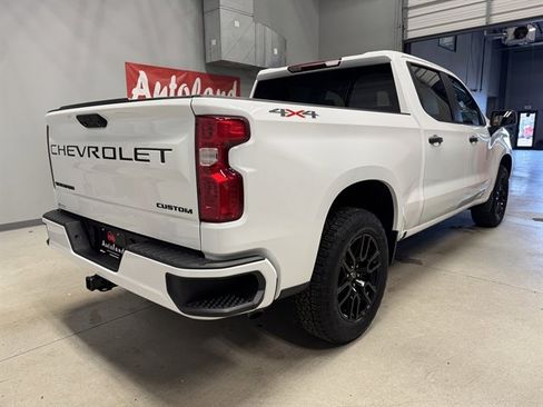Used 2023 Chevrolet Silverado 1500 Custom w/ LPO, Dark Essentials Package AWD/4WD image 7