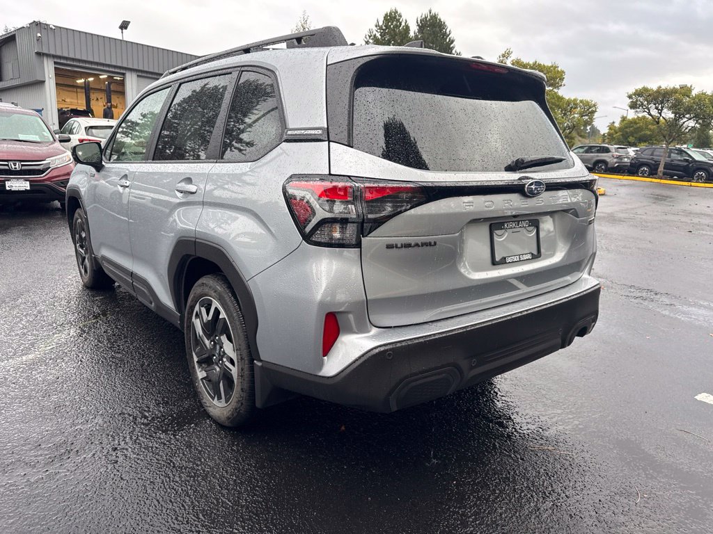 Certified 2025 Subaru Forester Limited AWD/4WD image 5
