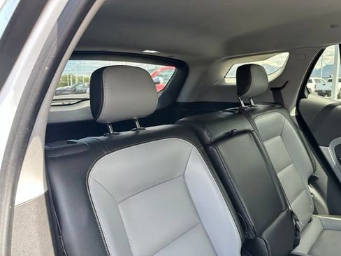Used 2020 GMC Terrain SLT AWD/4WD image 28