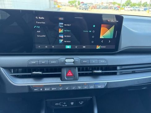 Certified 2025 Kia K4 FWD image 15