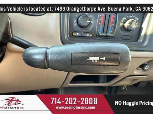Used 2005 GMC Sierra 1500 W/T RWD image 25