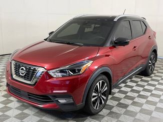 Used 2020 Nissan Kicks SR w/ SR Premium Package FWD video 2