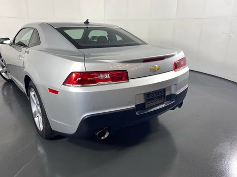 Used 2014 Chevrolet Camaro LT RWD image 9