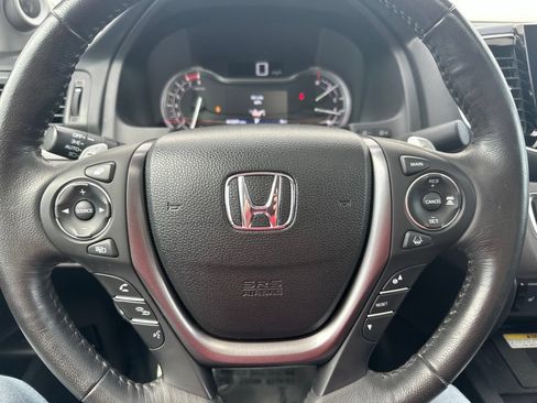Used 2023 Honda Ridgeline RTL-E image 35