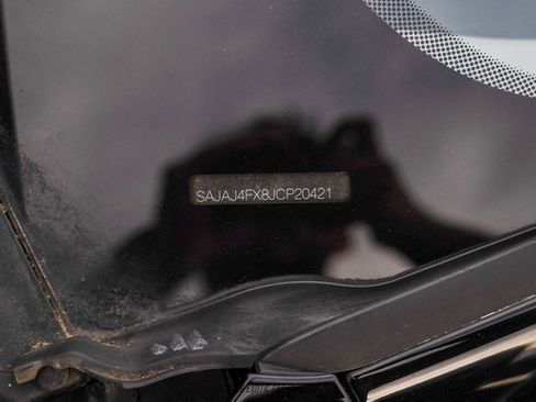 Used 2018 Jaguar XE Premium AWD/4WD image 84