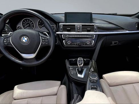 Used 2016 BMW 428i xDrive Convertible AWD/4WD image 7