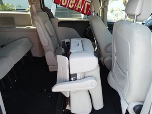 Used 2011 Dodge Grand Caravan Mainstreet w/ PWR Convenience Group FWD image 52